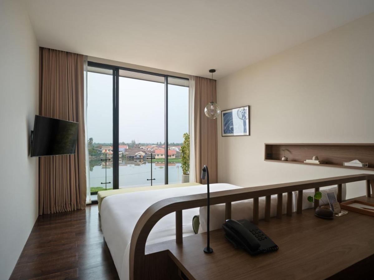 Neera Retreat Hotel Накхон Патом Екстериор снимка