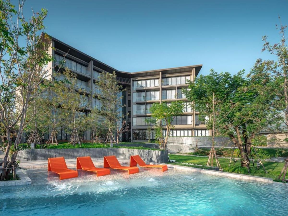 Neera Retreat Hotel Накхон Патом Екстериор снимка